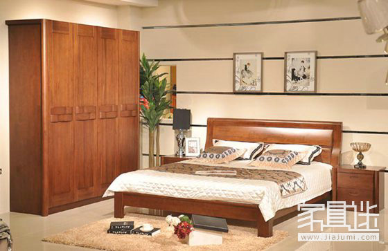 What kind of wood is good for solid wood furniture? Walnut solid wood furniture