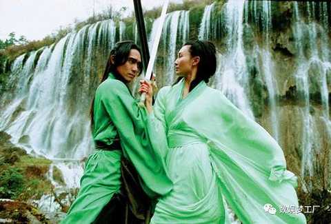 These costumes directed by her have a very strong impact on color.