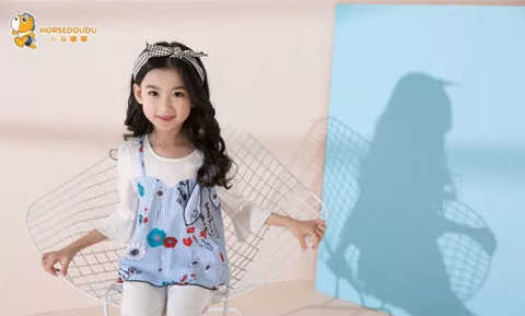 Pony Doodle <a href='http://news.china-ef.com/list-85-1.html' style='text-decoration:underline;' target='_blank'>Children's Wear</a> New in summer: the color of the child