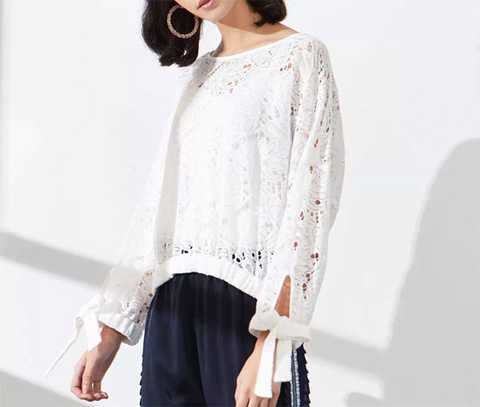On the east, fashion laces decorate the most elegant and feminine