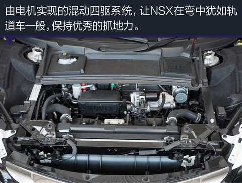 The overall layout is more suitable for everyday driving everyday. The multimedia entertainment system uses a 7-inch touch screen and the display is outstanding.