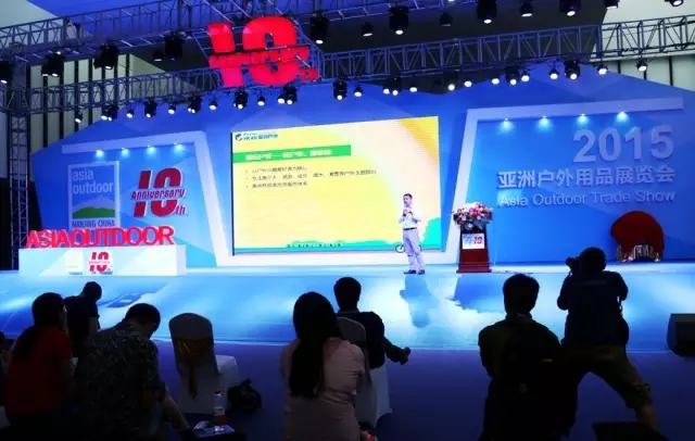 Ctrip & Co.