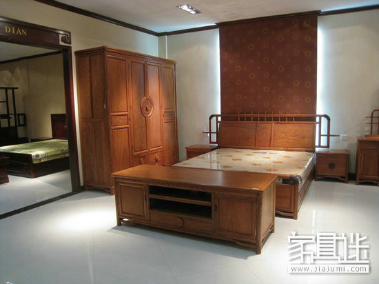 Huanghuali bedroom.jpg