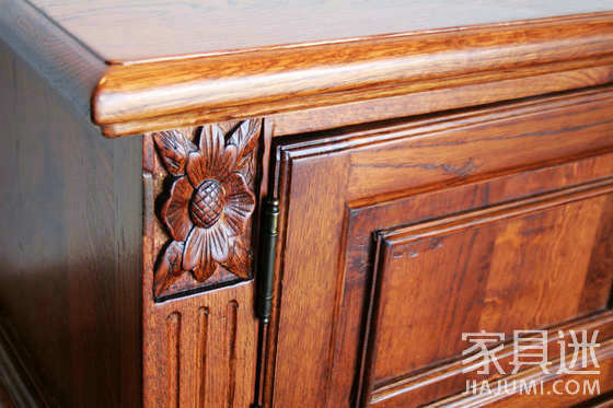 Rubber wood cabinet detail
