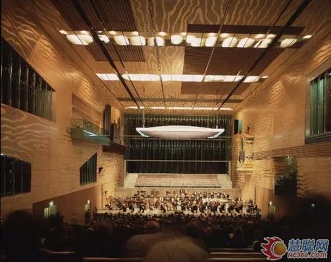 The world's top professional sound effects and stage lighting vision are the most worthy of the new ten concert halls