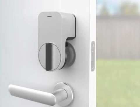 Smart door lock market hides huge blue sea Suitable for old people and children