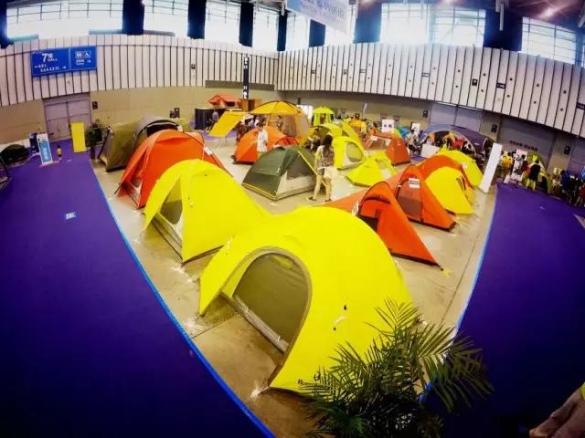 Outdoor Lecture & E-commerce Tips