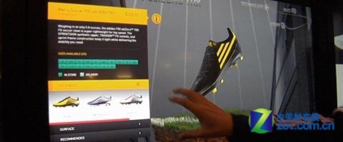 High-definition 360-degree display Simulation shoe wall settled in Adidas