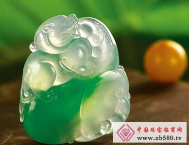 Jade knowledge: Jade avoids long-term contact with acid and alkali