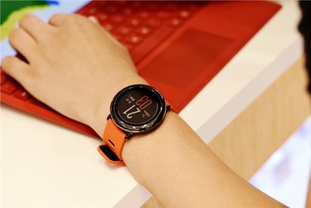 Price 799 yuan Huami smart watch Amazfit out of the box evaluation Heart rate monitoring function is really powerful