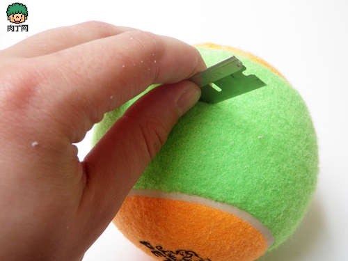 Prank DIY: Tennis that you will move