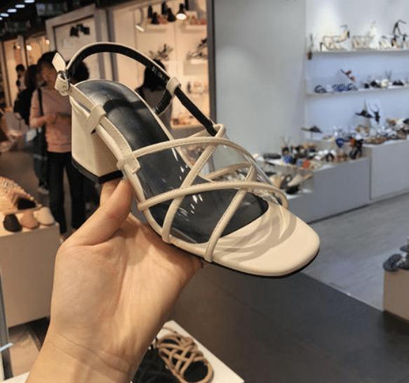 Dress up rustic, related to shoes! Come and try these 4 pairs of shoes