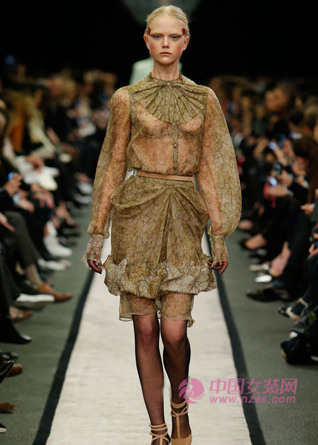 2014 autumn and winter the most popular elegant dress (Figure 4) 2014秋冬最æµè¡Œé£˜é€¸æ„Ÿè¿žè¡£è£™(图4)