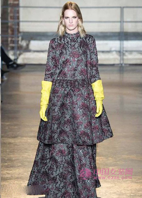 2014 autumn and winter women's trend: print elements (Figure 1) 2014秋冬女装趋势:å°èŠ±å…ƒç´ (图1)