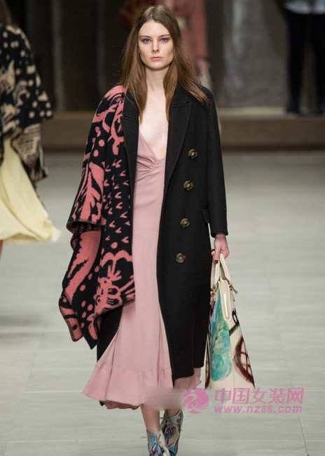 2014 autumn and winter fashion jacket: cashmere small curls (Figure 5) 2014秋冬æµè¡Œå¤–套:羊绒å°å·æ¯›(图5)