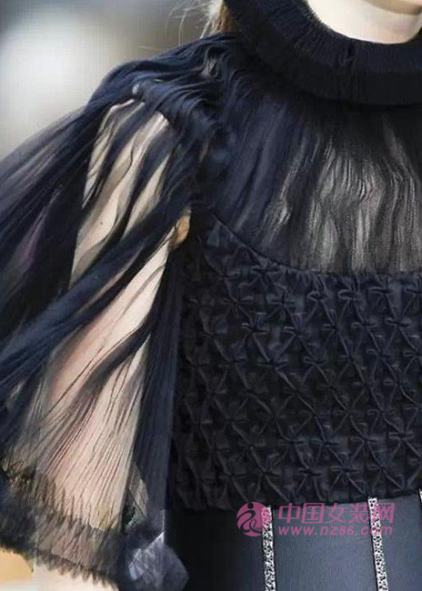 2015 women's big fashion trend design details show (Figure 5) 2015女装大牌æµè¡Œè¶‹åŠ¿è®¾è®¡ç»†èŠ‚å±•ç¤º(图5)