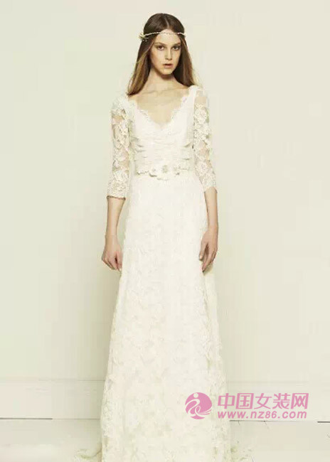 2015 Wedding Trends: Fantasy Lace (Figure 4) 2015年婚纱æµè¡Œè¶‹åŠ¿ï¼šæ¢¦å¹»è•¾ä¸(图4)