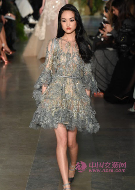 Spring/Summer 2015 fashion week trends: elegant perspective (Figure 1) 2015æ˜¥å¤æ—¶è£…周æµè¡Œè¶‹åŠ¿ï¼šä¼˜é›…é€è§†(图1)