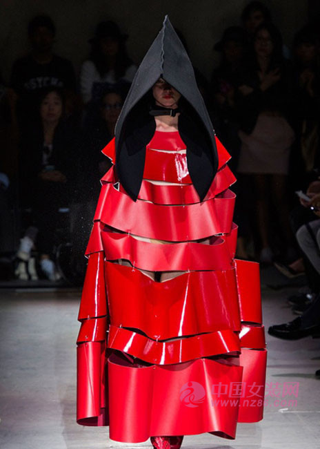 2015 spring and summer fashion trends: beautiful leather (Figure 3) 2015æ˜¥å¤æµè¡Œè¶‹åŠ¿ï¼šçš®é©ç»šä¸½(图3)