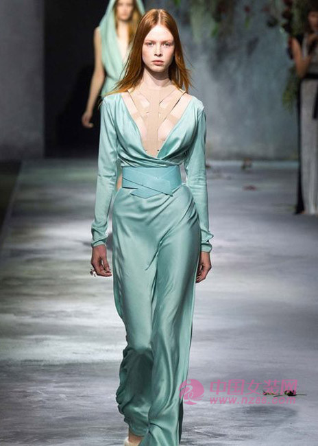 Vionnet 2015ç§‹å†¬æ—¶è£…ï¼šä¼˜é›…ç²¾è‡´(å›¾3)