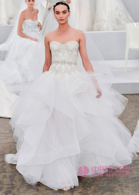 2015 spring and summer wedding trends: Greek fairy wind (Figure 3) 2015春å¤å©šçº±è¶‹åŠ¿ï¼šå¸Œè…Šä»™å¥³é£Ž(图3)