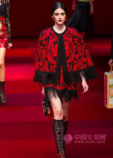 2015 spring and summer women's trend: fringed swing (Figure 2) 2015春å¤å¥³è£…趋势:æµè‹æ‘‡æ‘†(图2)
