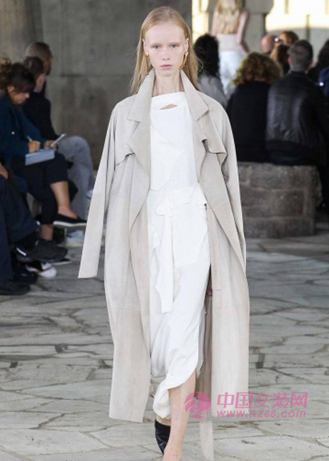 2015 spring and summer women's trends: casual long trench coat (Figure 4) 2015春å¤å¥³è£…趋势:休闲长风衣(图4)