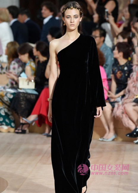 2015 autumn and winter color trends: witch black (Figure 4) 2015秋冬色彩趋势:巫女黑色(图4)