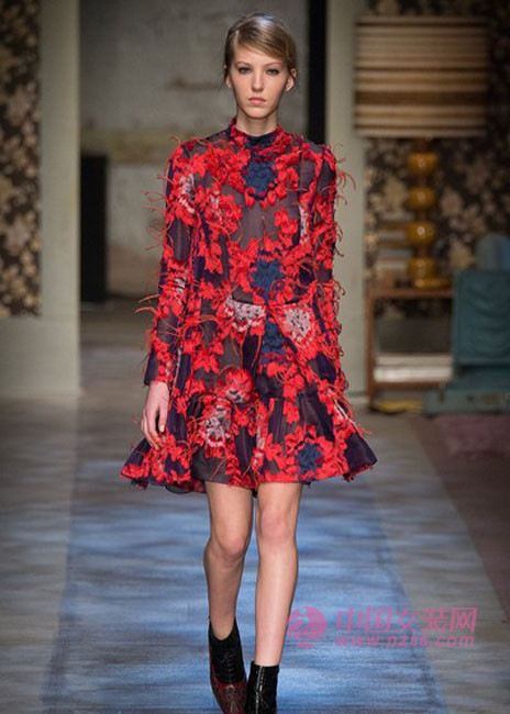 2015 autumn and winter women's trends 70 years style (Figure 1) 2015秋冬女装趋势 70年代风情(图1)