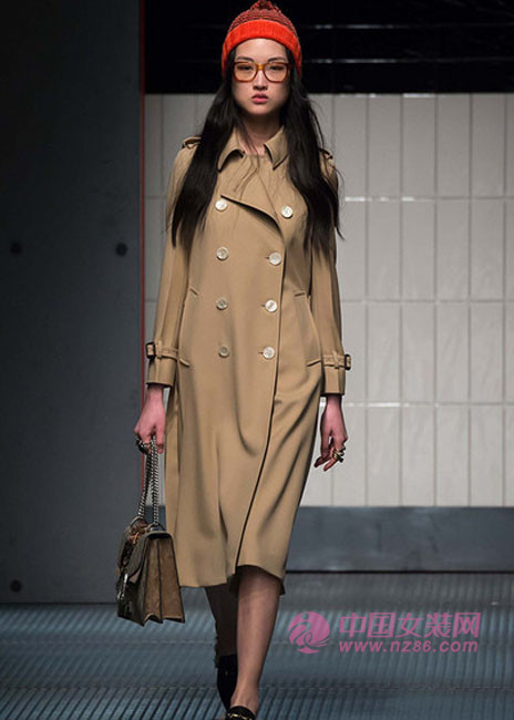 2015 autumn and winter women's trend handsome windbreaker (Figure 1) 2015秋冬女装趋势 帅气风衣(图1)