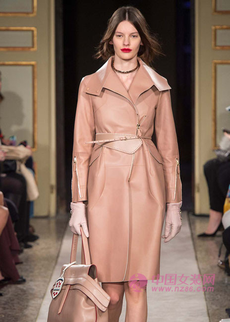 2015 autumn and winter trends of soft leather (Figure 2) 2015秋冬æµè¡Œè¶‹åŠ¿ä¹‹æŸ”è½¯çš®é©(图2)