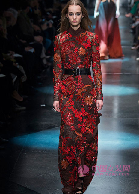2015 autumn and winter women's fashion colors: fashion Chinese red (Figure 5) 2015秋冬女装æµè¡Œè‰²ï¼šæ—¶å°šä¸å›½çº¢(图5)