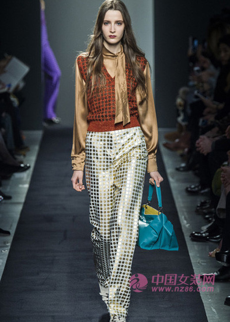 2016 women's fashion trends: metallic luster (Figure 5) 2016女装æµè¡Œè¶‹åŠ¿ï¼šé‡‘å±žå…‰æ³½(图5)