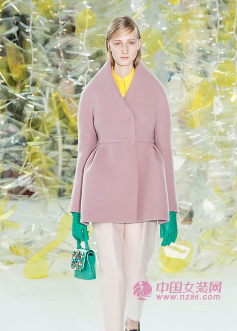 Autumn Winter 2016 New York Fashion Week Trends Romanticism (Figure 1) 2016秋冬纽约时装周趋势 浪漫主义(图1)