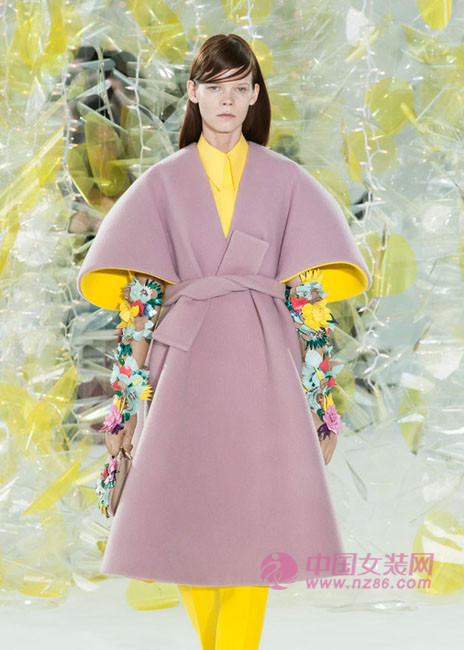 Autumn Winter 2016 New York Fashion Week Trend Romanticism (Figure 2) 2016秋冬纽约时装周趋势 浪漫主义(图2)