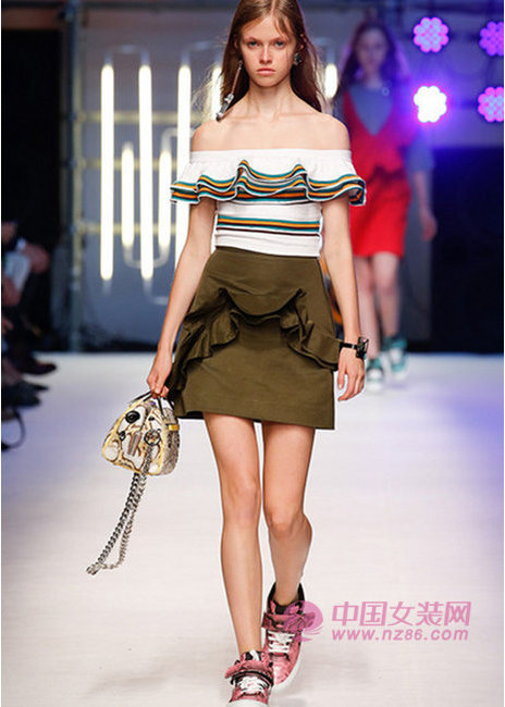 2016 Spring/Summer Trend: Color Stripes (II) (Figure 2) 2016春å¤è¶‹åŠ¿ï¼šå½©è‰²æ¡çº¹ï¼ˆäºŒï¼‰(图2)