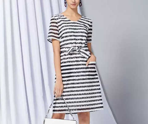 On the east, fashion laces decorate the most elegant and feminine