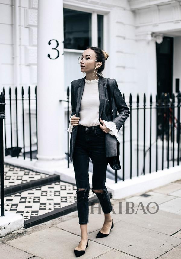 German fashion blogger Beatrice Gutu