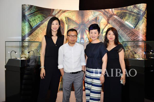 The salon activities hosted by Ms. Xu Cong, Managing Director of Fashion Road, invited senior art curator and critic Mr. Huang Du; Ms. Xu Juan, the executive director of Art History, and Mr. Xu Juan, founder of Fashion Zhi Ai Ms. Yu Xuan as a salon guest