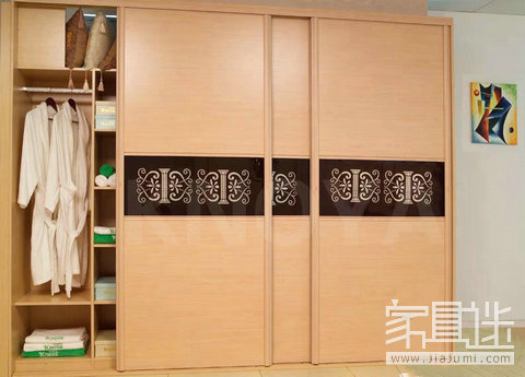 Is the cabinet and cabinet door of the custom closet bought separately? .jpg