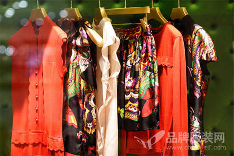 Chinese clothing luxury brand on the beach latest news New store in Beijing SKP