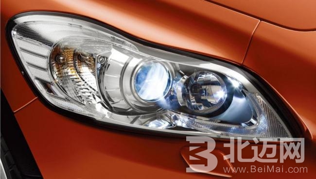 Maintenance of car headlights