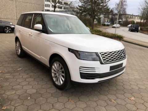 Land Rover's interior layout and control panel are similar to Land Rover Stars. The instrument panel uses imitation instruments and is equipped with a new LCD screen that can display more information and higher resolution. The large-size touch screen of the center console is more technological. The Touch Pro Duo dual-screen touch style with Stars is more powerful. In terms of seats, the 2018 Land Rover Range Rover seat is very luxurious, and the leather workmanship is very good. After the replacement, the Range Rover is more elegant.