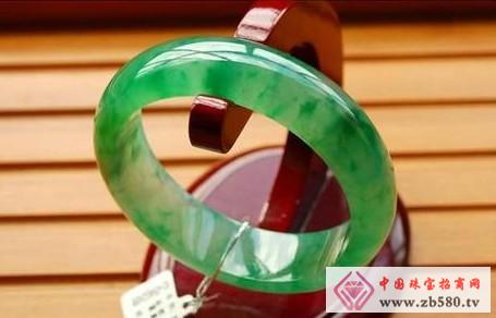 How to choose jade bracelet
