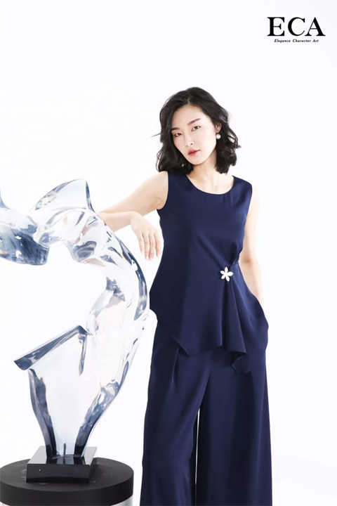 Quiet in the early summer, wear the ECA's light and smart skirt and sway together!