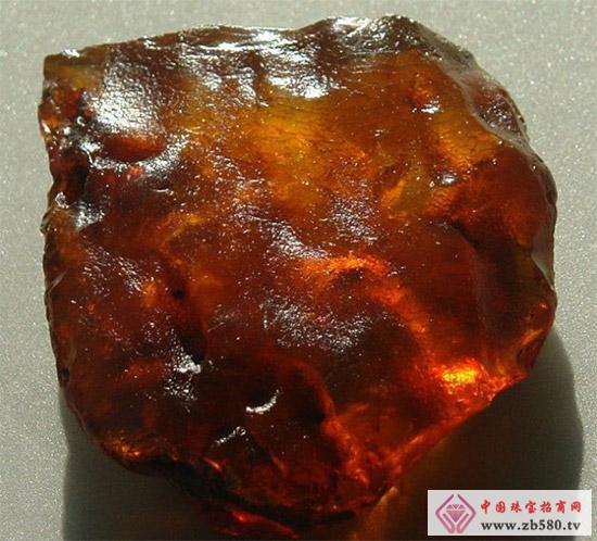 Pick amber rough