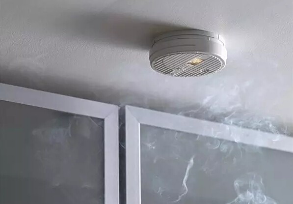 Smoke detector for smart home detector