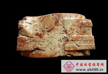 The first dragon pattern is the earliest appearance of Liangzhu culture jade