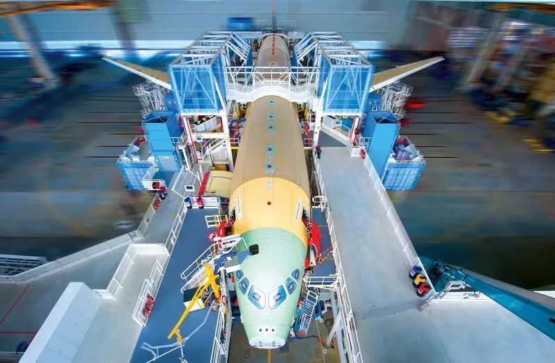 AR technology revolutionizes the most basic processes in aircraft manufacturing