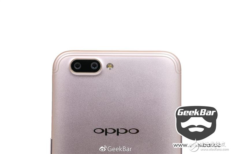 2999 yuan value is not worth? OPPO R11 real machine dismantling